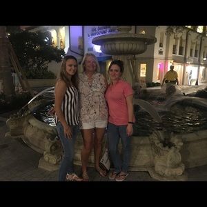 Meet your Posher, Erica